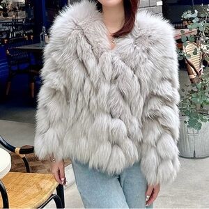 Grey Fox Tail Fur Coat ｜Like New